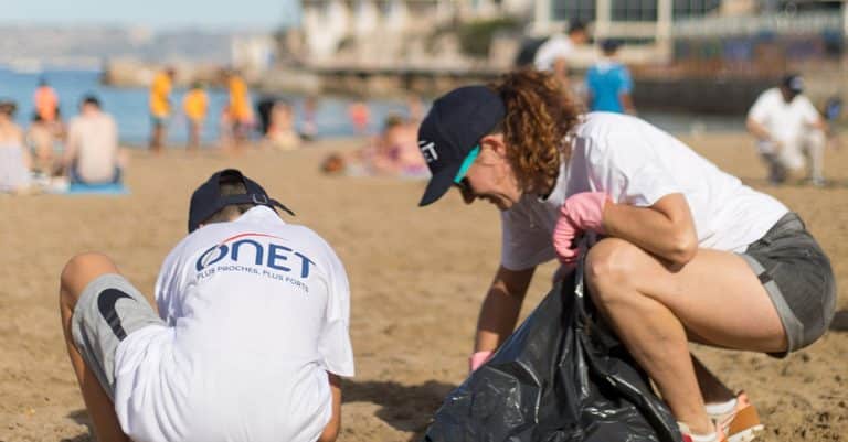 Nettoyage baie des catalans